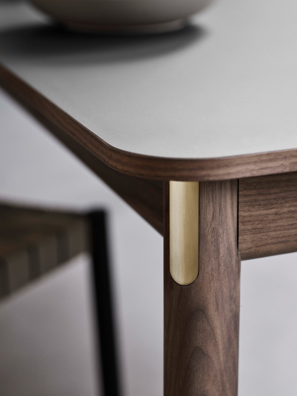 Patch HW1 – Uitschuifbare eettafel 180/280 cm.