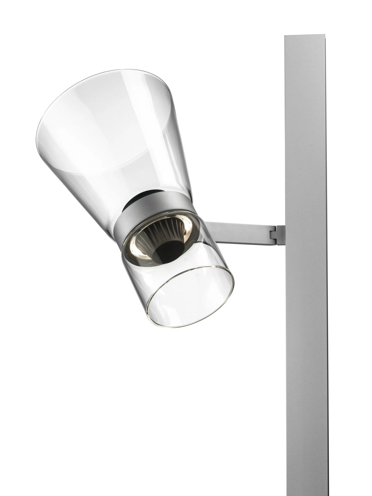 Flos LED vloerlamp Nocturne F1 Cone
