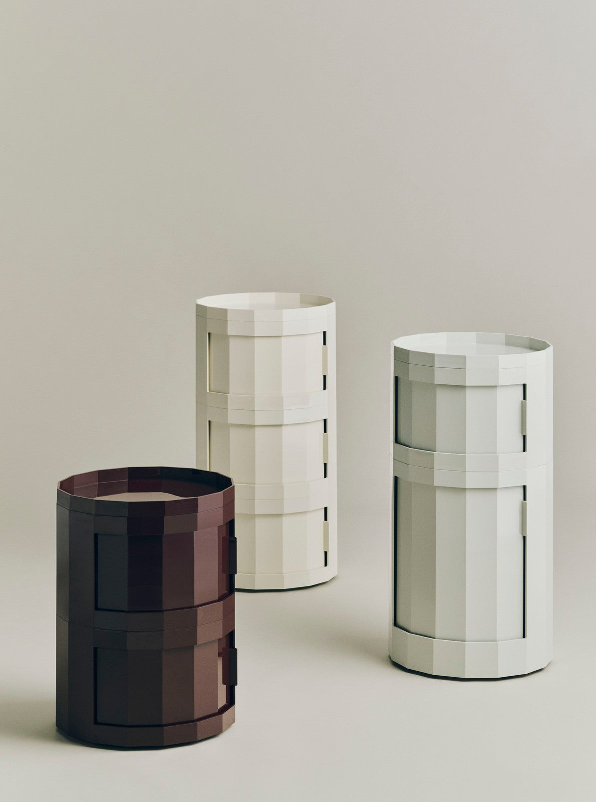 Facet Cabinet 30