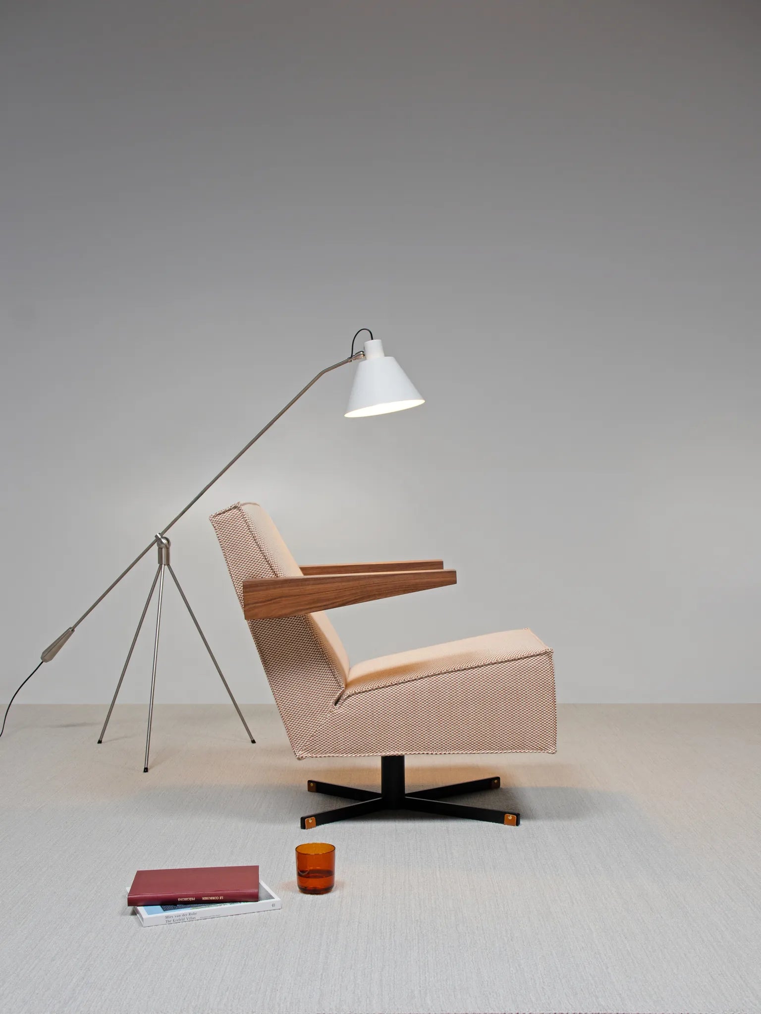 Press Room Chair Gerrit Rietveld