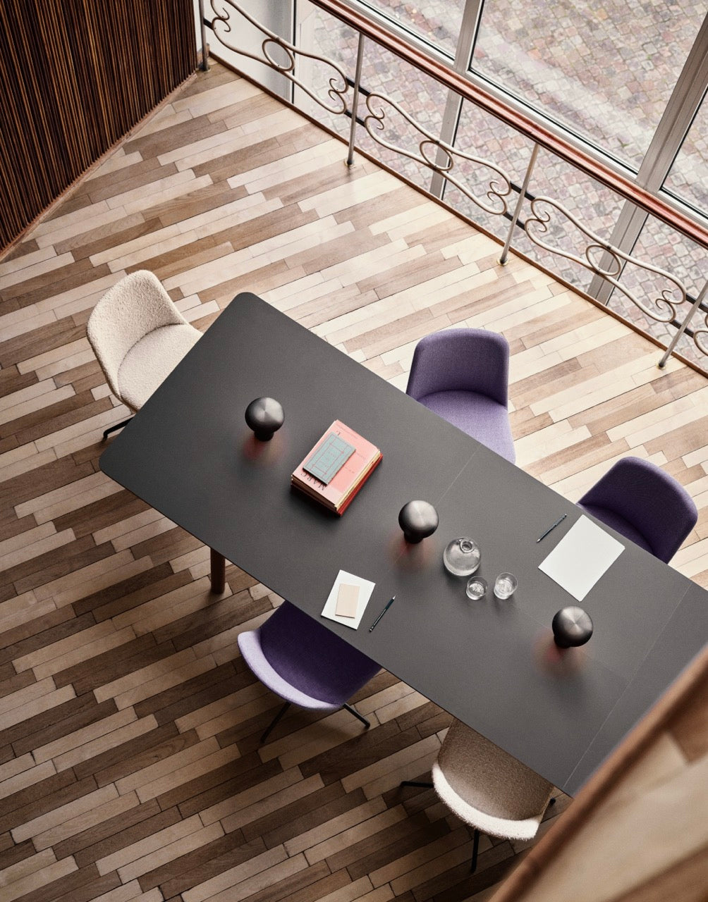 Patch HW2 – Uitschuifbare eettafel 240/340 cm.