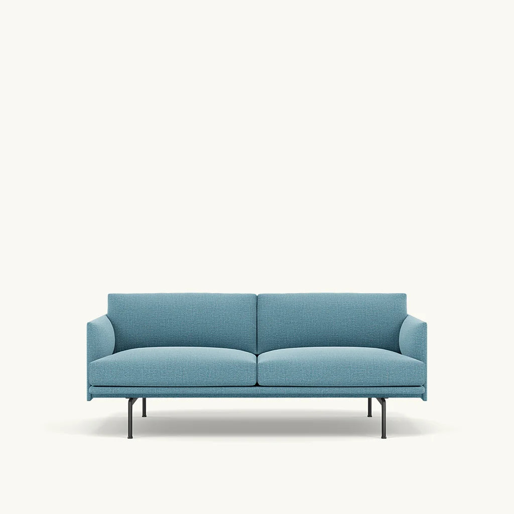 Muuto 2 zits sofa Outline - Ecriture 760 met zwart onderstel