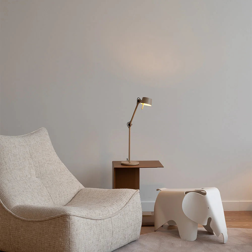 Tonone Bolt10 desk - bureaulamp