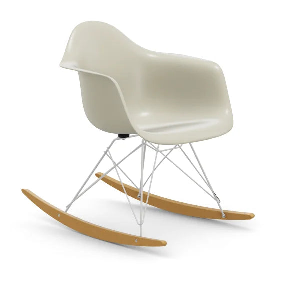 vitra Eames Fiberglass Armchair RAR - wit onderstel - parchment - licht