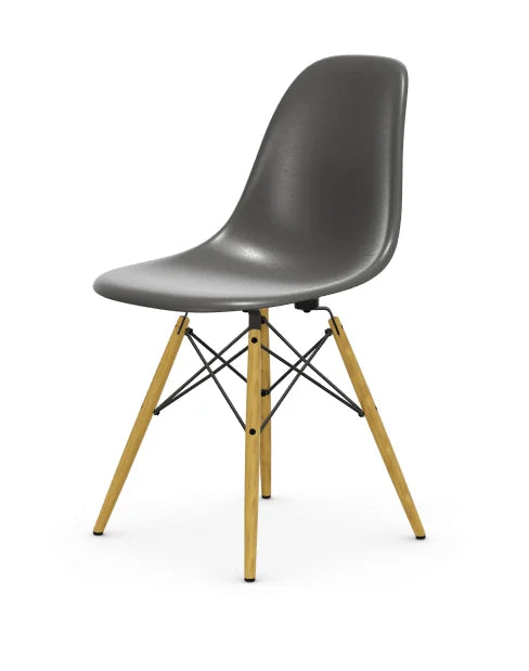 vitra Eames Fiberglass Side chair DSW - esdoorn licht onderstel - elephant hide grey