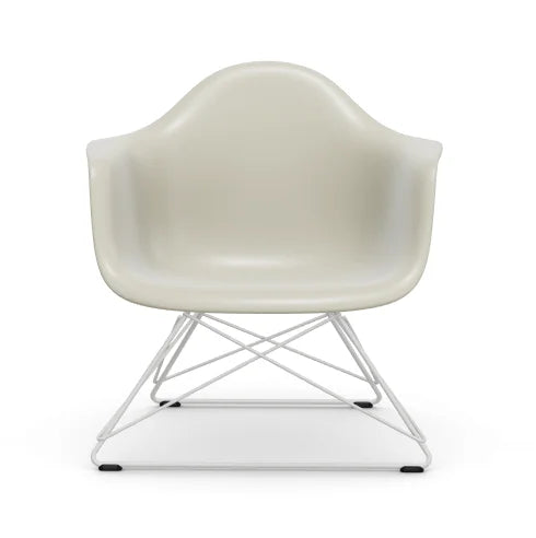 vitra Eames Plastic Armchair LAR RE - wit onderstel - pebble RE