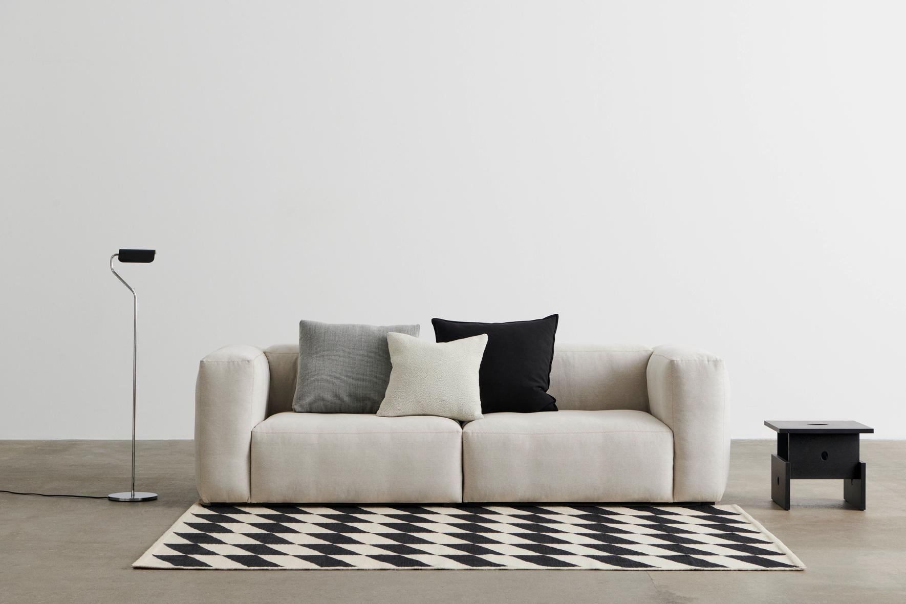 2.5 zits Mags soft sofa - Story 102