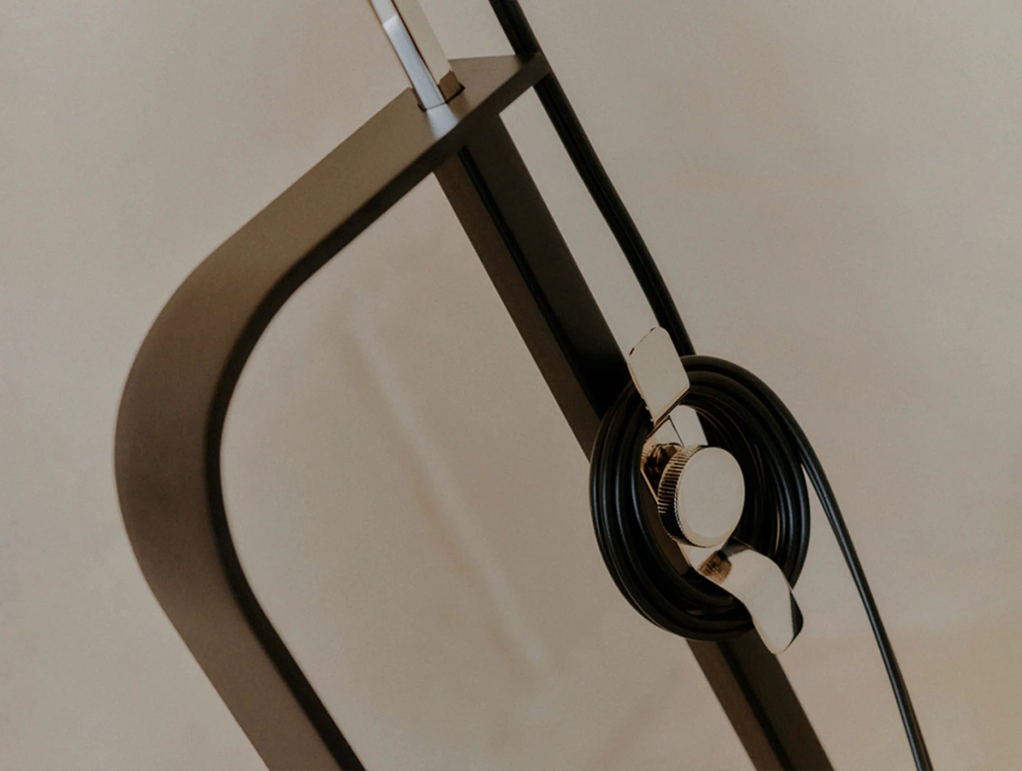 Flos vloerlamp Toio Limited Edition 2018 Matte Black LED