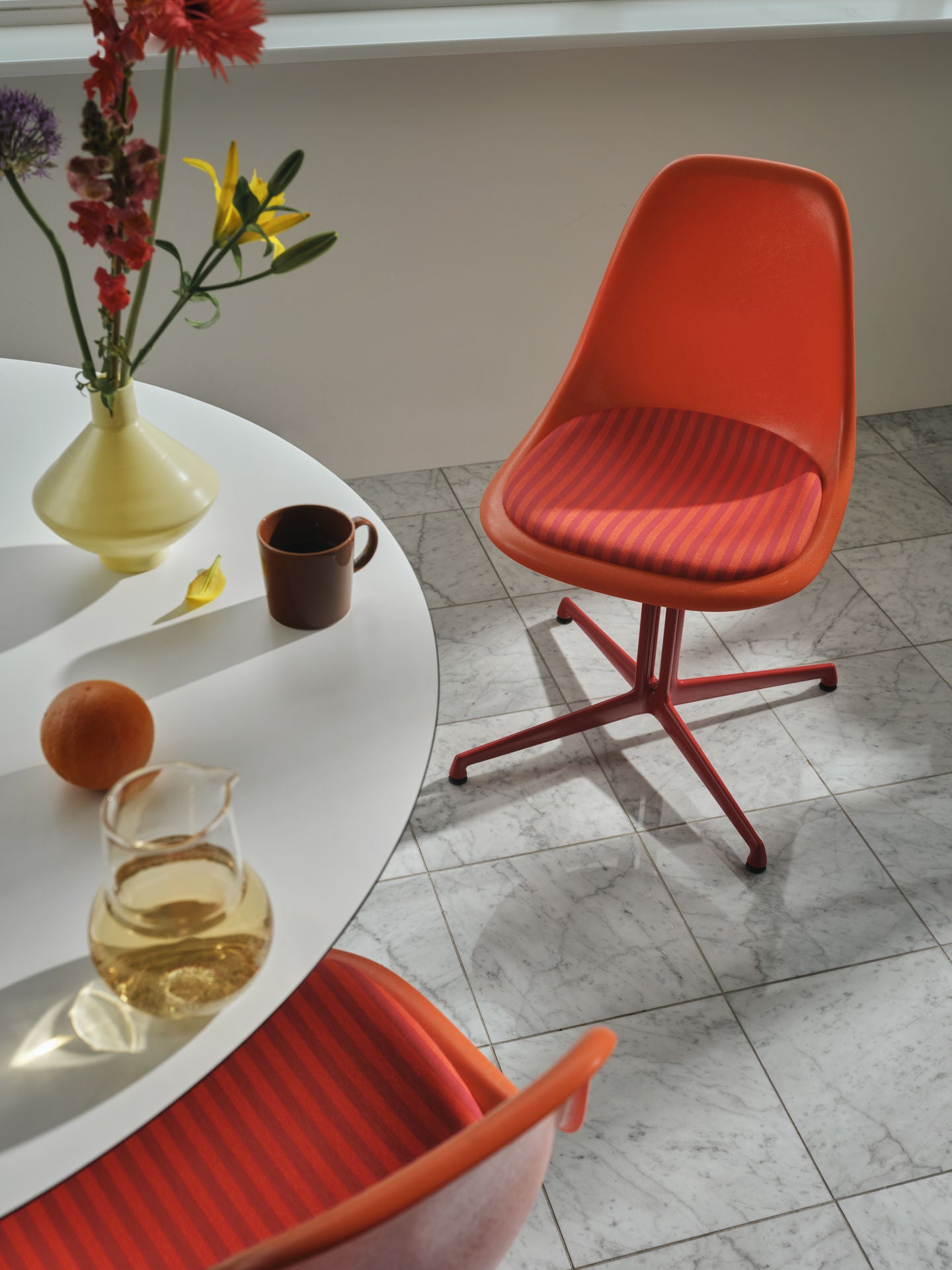 vitra Eames Fiberglass Side Chair La Fonda - gelimiteerde editie