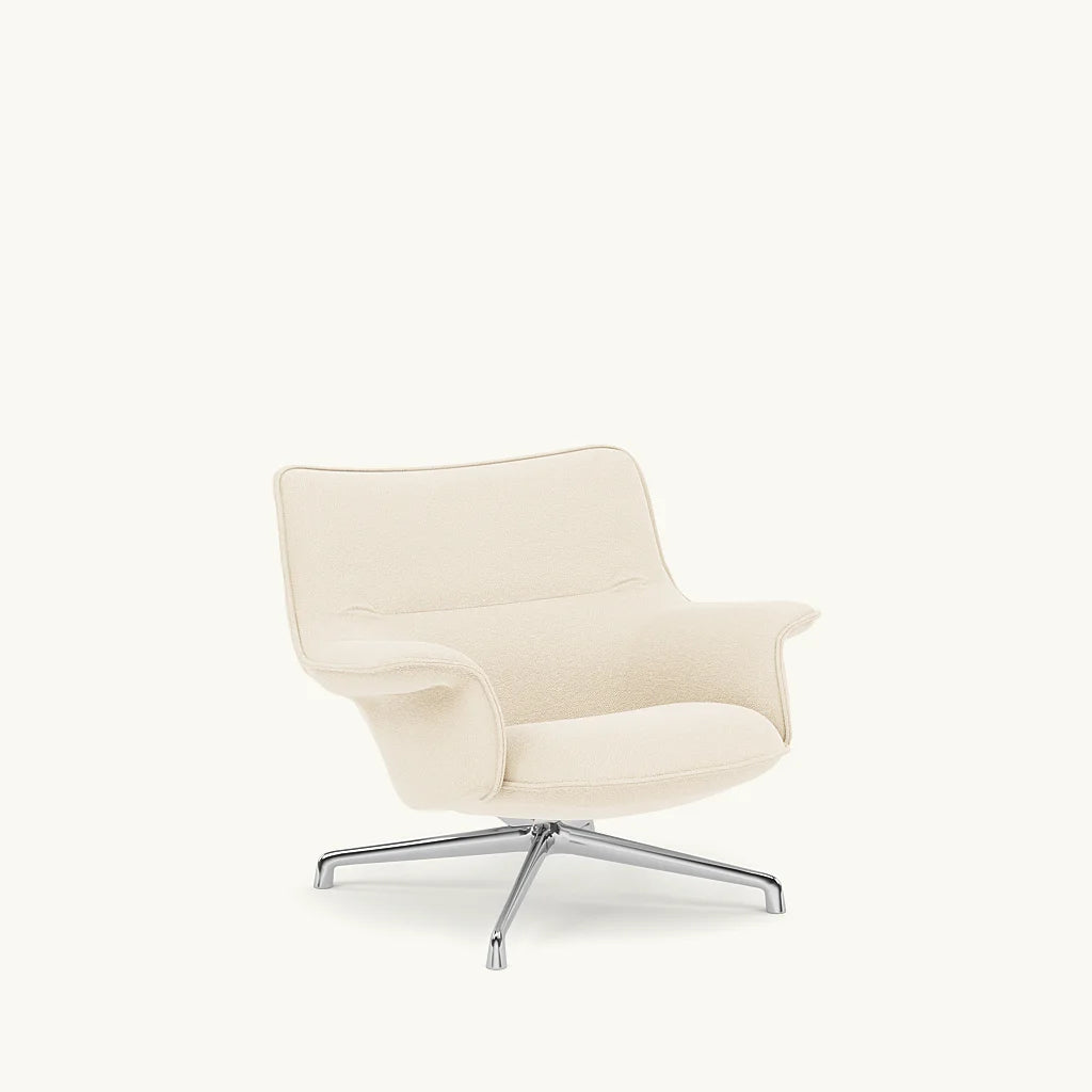 Crème kleurige Doze Lounge Chair met chroom basis, perfect voor elke moderne ruimte