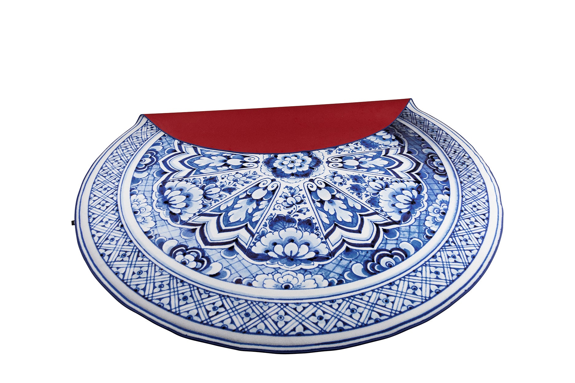 Moooi Carpets Delft Blue plate