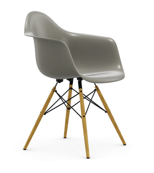 vitra Eames Fiberglass Armchair DAW - sea foam green - licht